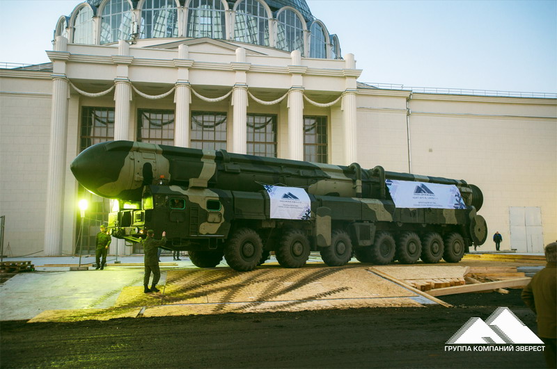 Перевозка ракетного комплекса «Тополь» из Серпухова на ВДНХ — фото 5